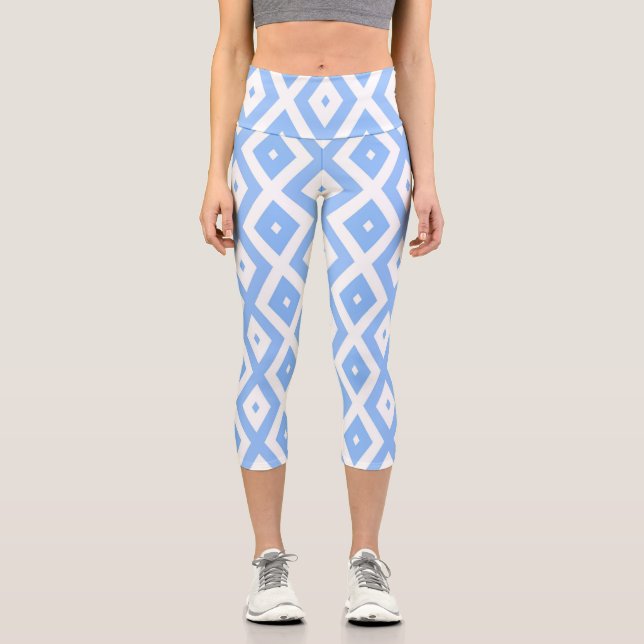 Blue and white diamond pattern capri leggings (Front)