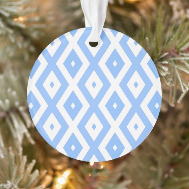 Blue and white diamond pattern ornament (Tree)