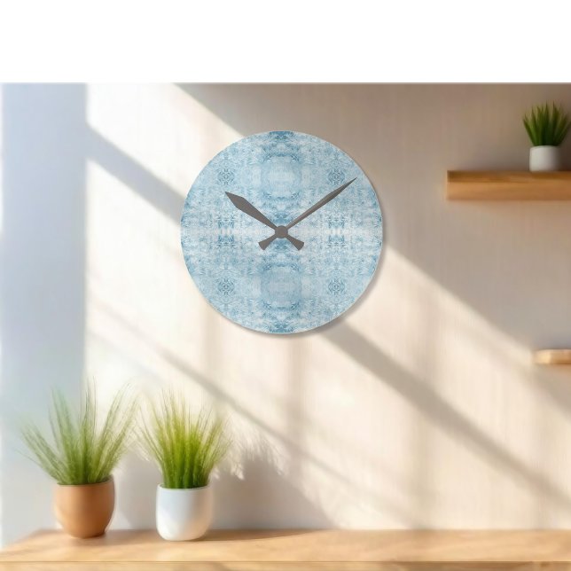 Blue and white feather pattern round clock (Creator Uploaded)