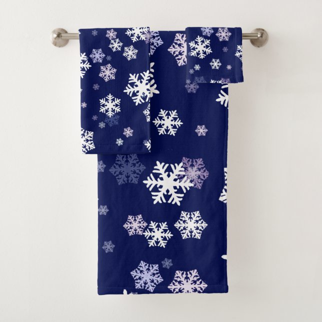 Blue and White Snowflakes On Dark Blue Ground Bath Towel Set (Insitu)