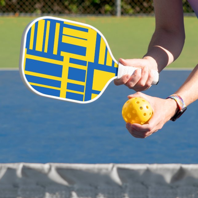 Blue And Yellow Colour Line Design Pattern Pickleball Paddle (Insitu)