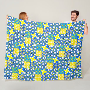 Blue and Yellow Pickleball Inspired Bedroom Cosy Fleece Blanket