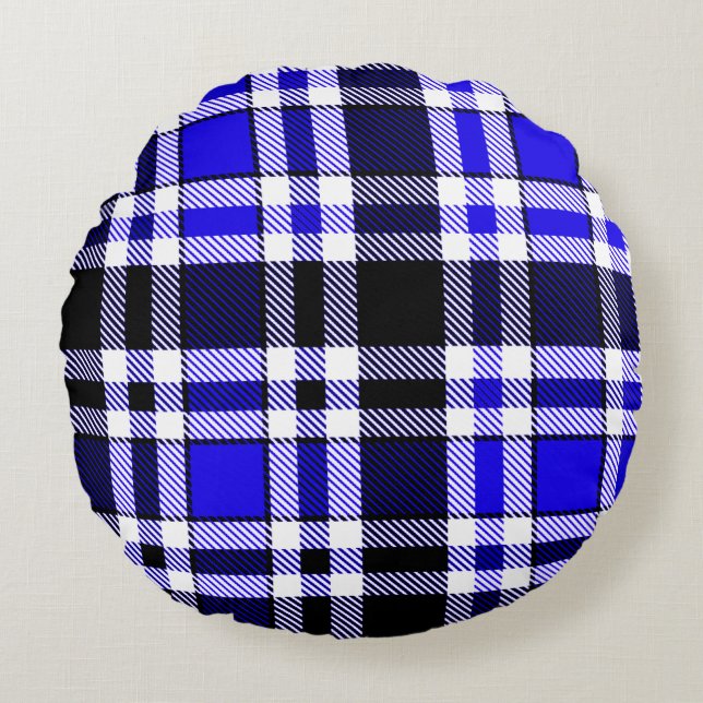 Blue Black White Flannel Tartan Pattern Design  Round Cushion (Front)