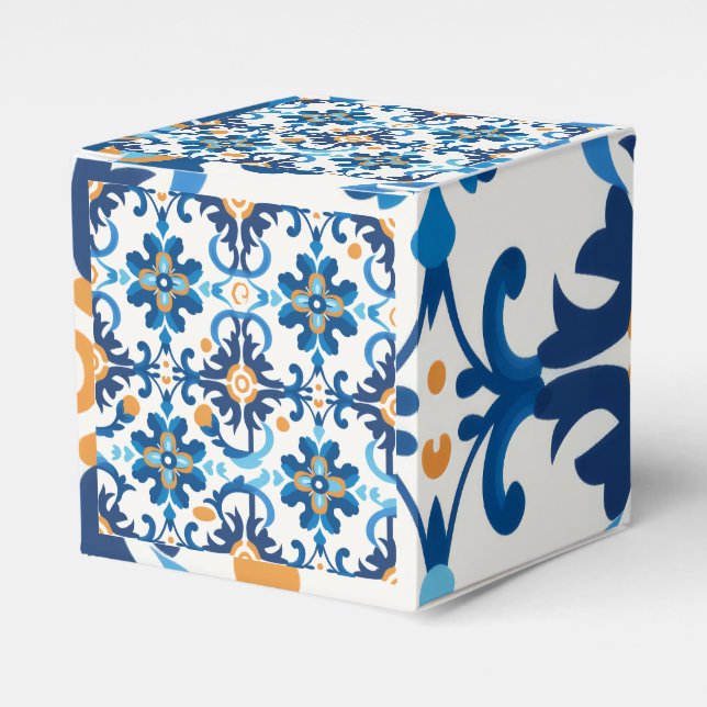 Blue & Brown Plaid Gift Box (Front Side)