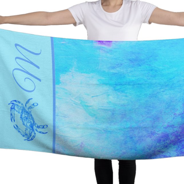 Blue crab in colour splash beach towel (Creator Uploaded)