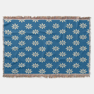 Blue Daisy Pattern Throw Blanket