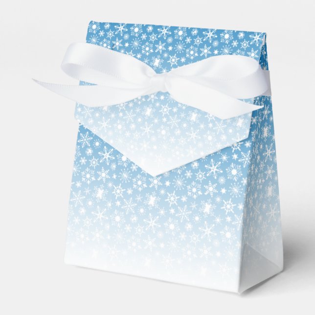Blue gradient snowflakes favour box (Front Side)