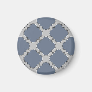 Blue-grey quatrefoil magnet