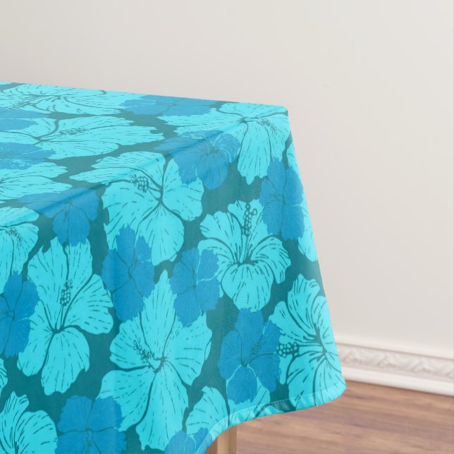 Blue hibiscus pattern tablecloth (In Situ)