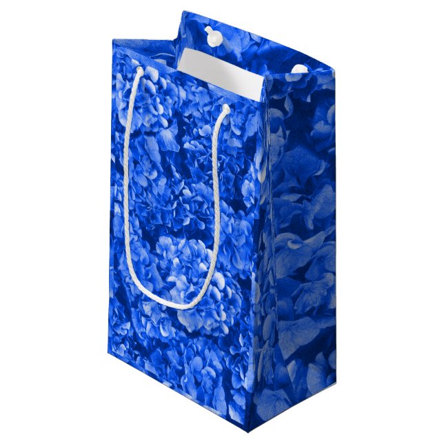 Blue hydrangea bag (Front Angled)