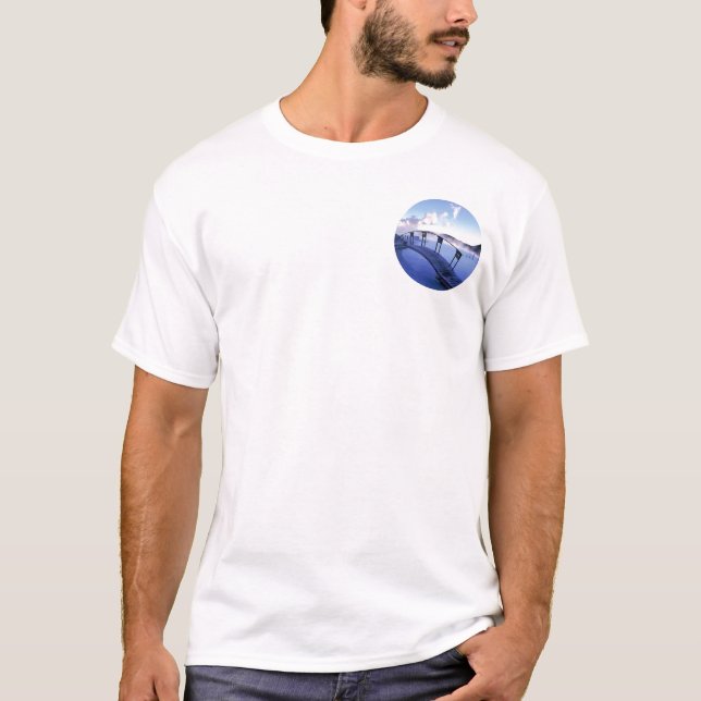 blue lagoon, iceland T-Shirt (Front)