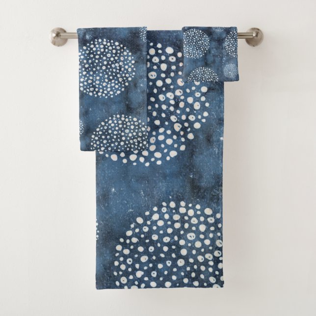  Blue Modern Shibori Indigo Bath Towel Set (Insitu)