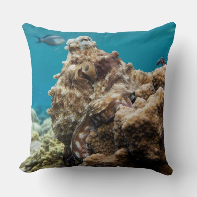 Blue ocean octopus coral reef cushion (Front)