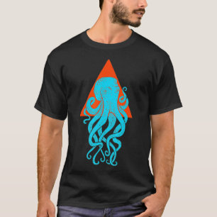 Blue Octopus with Red Triangle  Cephalopod lovers  T-Shirt