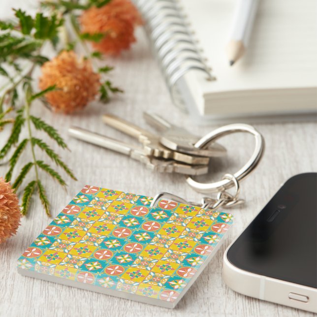 Blue pattern in cheerful colors key ring (Front Right)
