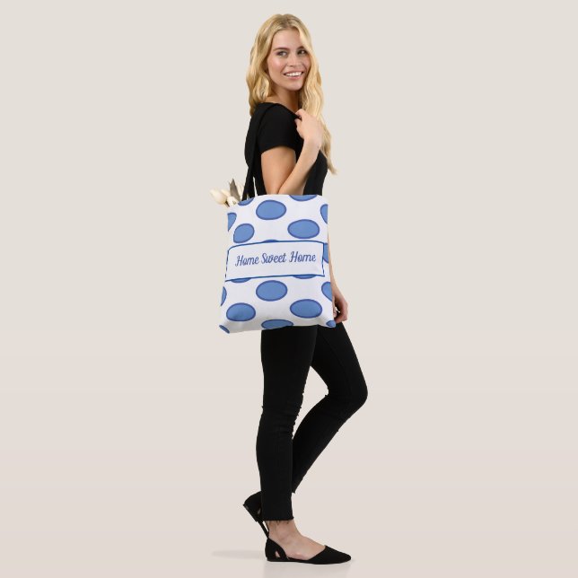 Blue polka dots tote bag (On Model)