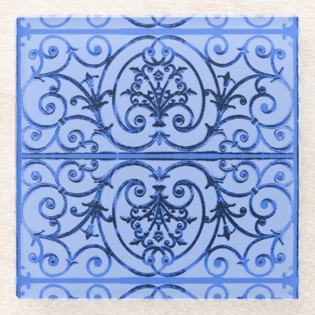Blue scrollwork pattern glass coaster (Front)