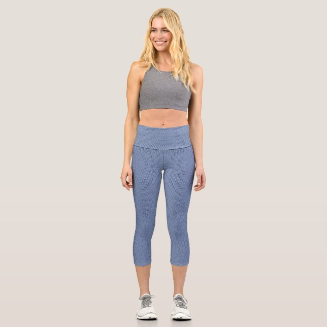 blue seigaiha pattern capri leggings (Front)