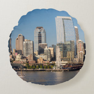Blue sky over the Elliott Bay waterfront Round Cushion