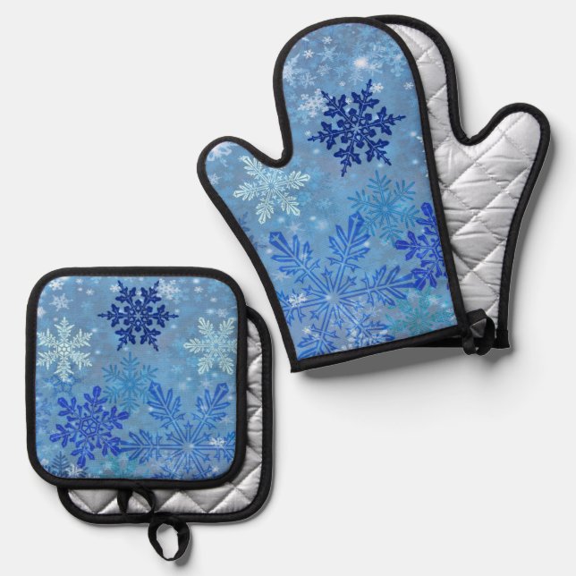Blue Snowflakes Oven Mitt & Pot Holder Set (Front/Back)