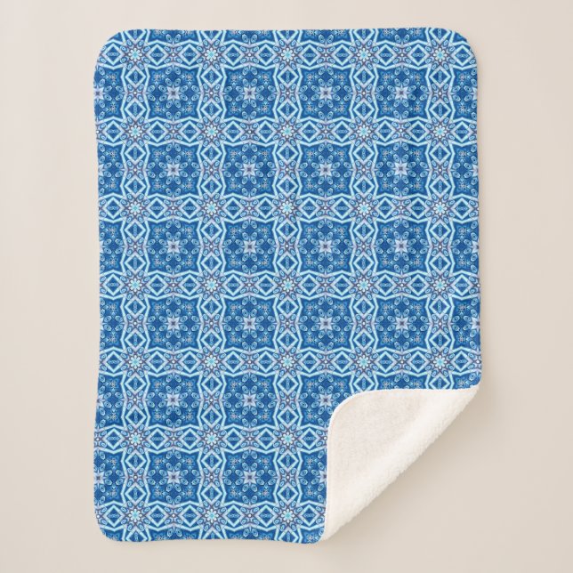 Blue snowy floral square tile pattern sherpa blanket (Front)