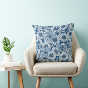 Blue spring, wild flowers, daisies cushion