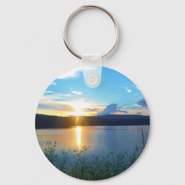 Blue sunset on lake key ring (Front)