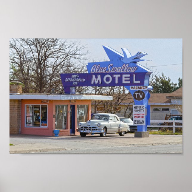 Blue Swallow Motel, Tucumcari, New Mexico Poster (Front)