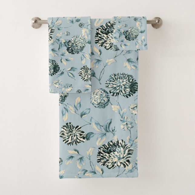 Blue Tansy Floral Silver Gray Bath Towel Set (Insitu)