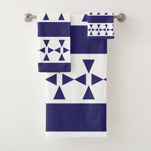 Blue Triangle Stripes Pattern Bath Towel Set (Insitu)