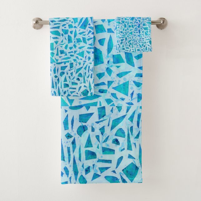 Blue Turquoise Mosaic Glass Tile Modern Chic Bath Towel Set (Insitu)