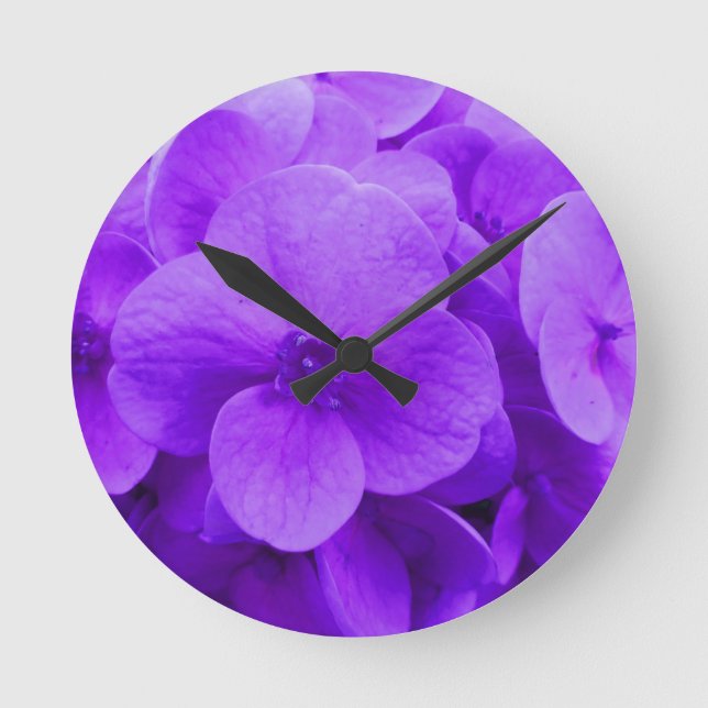 Blue Violet Hydrangea Round Clock (Front)