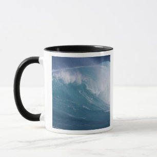 Blue wave crashing, Maui, Hawaii, USA Mug