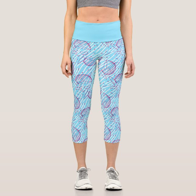 Blue Whale Pattern Capri Leggings (Front)