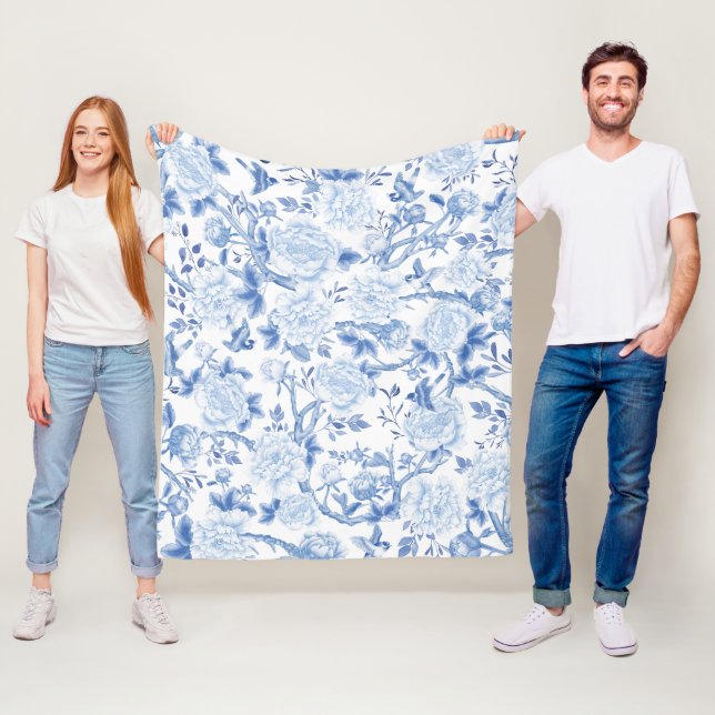 Blue White Chinoiserie Floral Garden Pattern Fleece Blanket (In Situ)