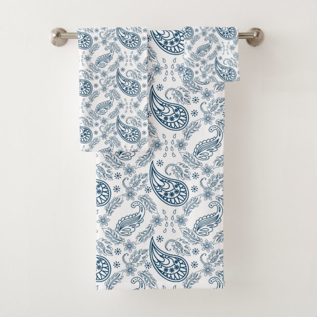 blue white Country paisley pattern Bath Towel Set (Insitu)