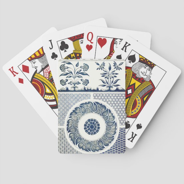 Blue White Floral Chinese Round Playing Cards (Back)