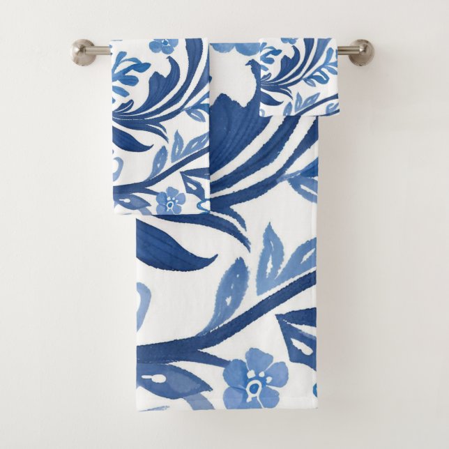 Blue & White Floral Design | Chinoiserie Pattern Bath Towel Set (Insitu)