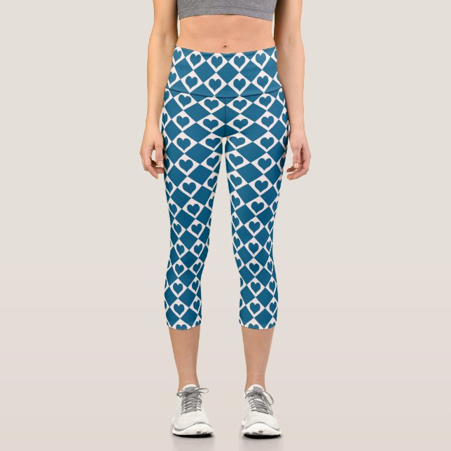 Blue White Heart Chequered Pattern Capri Leggings (Front)