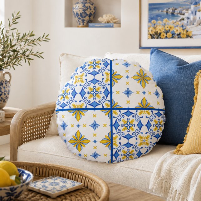 Blue Yellow Mediterranean Tile Patchwork  Round Cushion (Creator Uploaded)