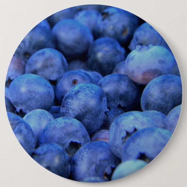 blueberry pile 6 cm round badge (Front)