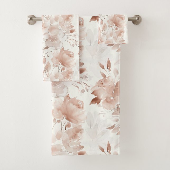 Blush Beige Floral Watercolor Pattern Bath Towel Set (Insitu)
