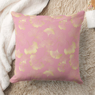 Blush Ginkgo Luxe – Gold Botanical on Pink Cushion