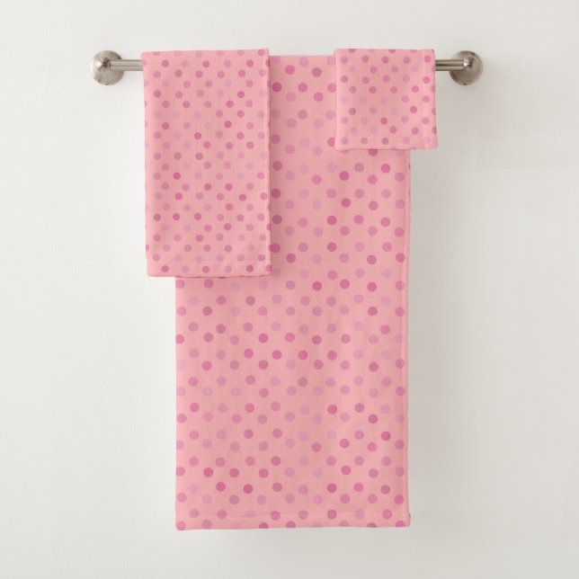 blush pink dots bath towel set (Insitu)