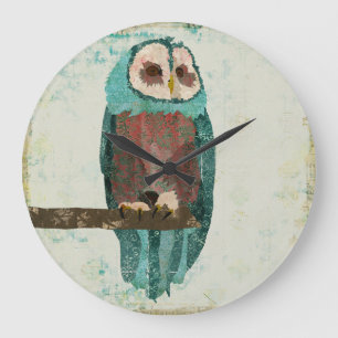 Blush Snow Owl Clock
