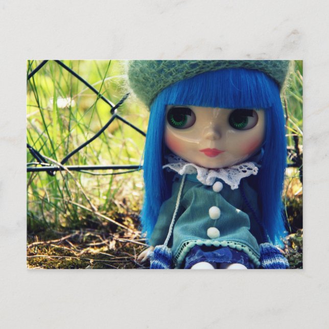 Blythe blue postcard (Front)
