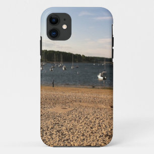 BOAT AND BEACH SCENE iPhone 11 CASE