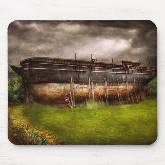 Boat - The construction of Noah's Ark Mouse Pad (Front)