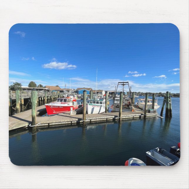 Boats in Gloucester harbour Mouse Pad (Front)