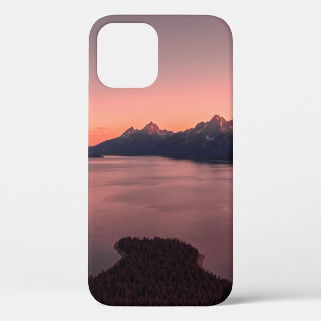 BODY OF WATER NEAR MOUNTAIN DURING SUNSET Case-Mate iPhone CASE (Back)